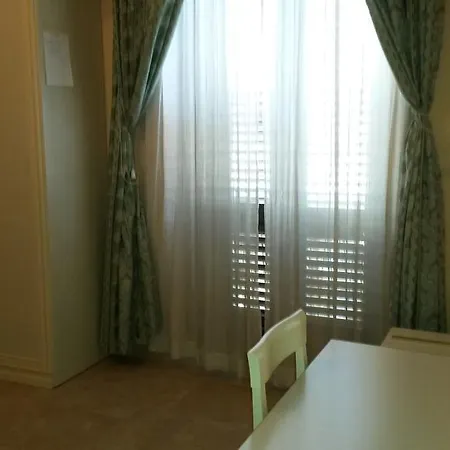 B＆b マンゾーニ 3* ブリンディジ