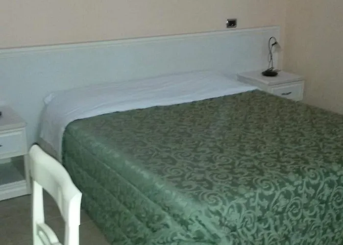 B＆b マンゾーニ ベッド・アンド・ブレックファスト 3*